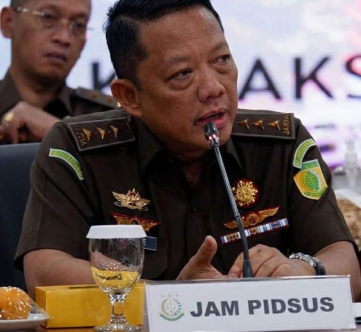 Drama Febrie Adriansyah, Siang Bantah Mundur, Dini Hari Lepas Jabatan Jampidsus, Sore Jadi Tersangka